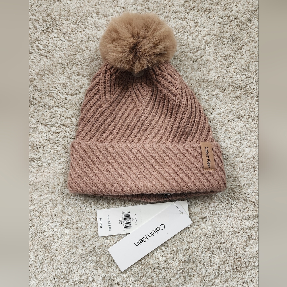 NWT Calvin Klein Winter Knit $58 Hat Faux Fur Brown Beige